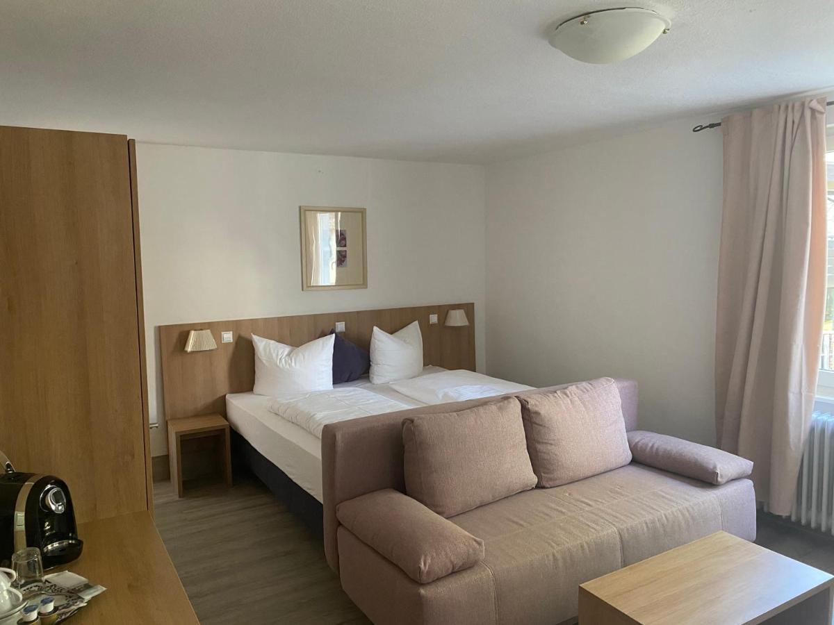Bodenseehotel Krone & Gaestehaus Bodman-Ludwigshafen Bagian luar foto