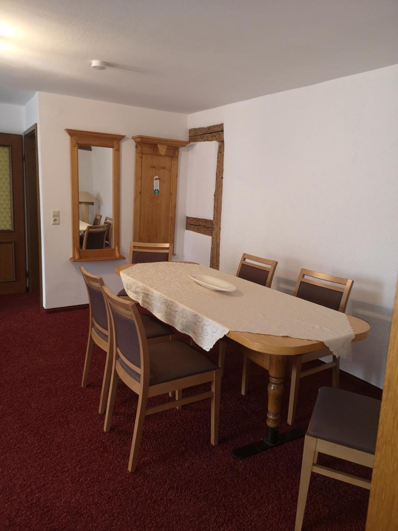 Bodenseehotel Krone & Gaestehaus Bodman-Ludwigshafen Bagian luar foto